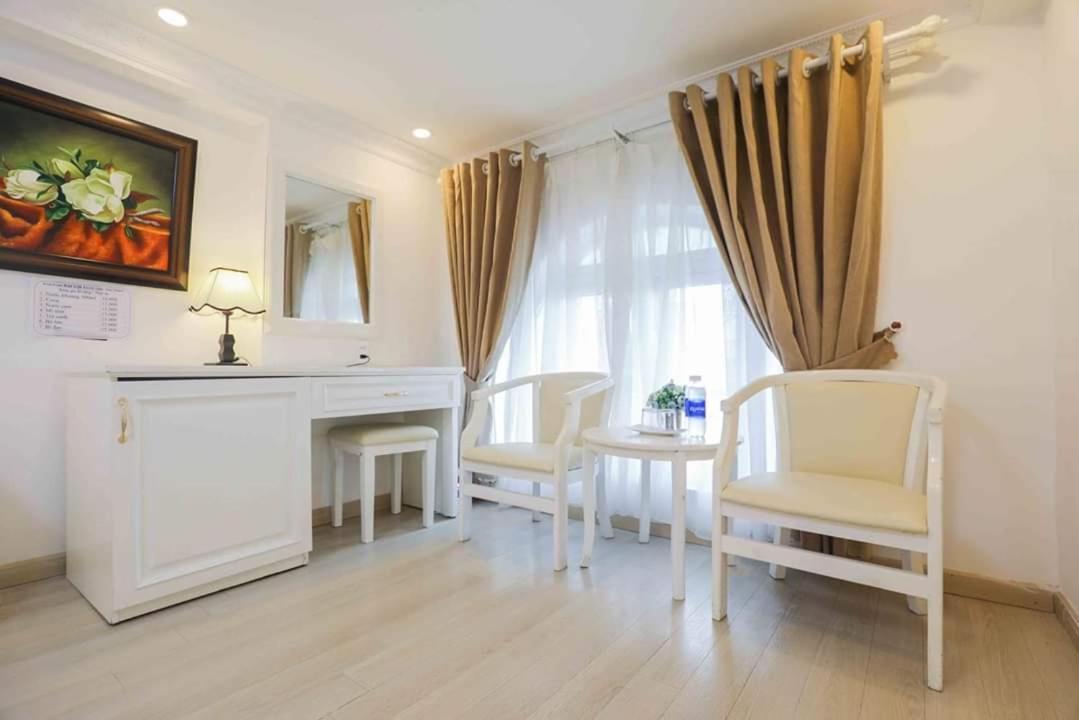 Can Ho Tms 28 Nguyen Hue - Xuan Phuong House Куїнон Номер фото
